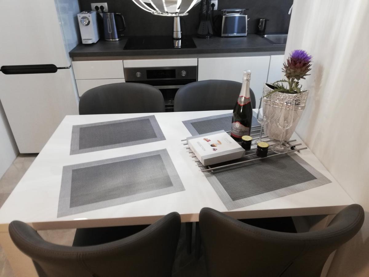 Apartman Jmj Apartmaji *
