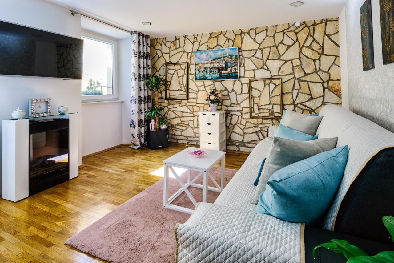 Jmj Apartmaji Apartment
