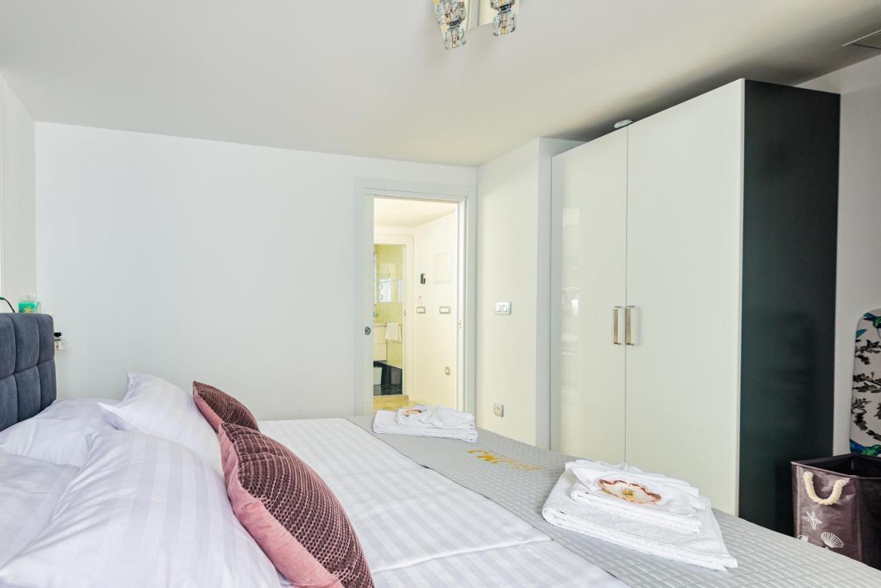 Jmj Apartmaji Apartment *